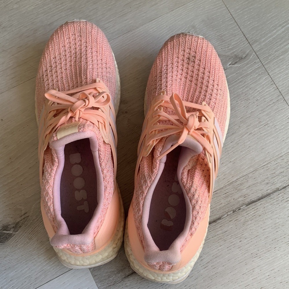 Adidas ultra boost‎ continental with white trim size 8 pink sneakers shoes - Picture 3 of 11